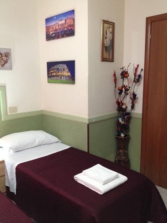 Rome Rainbow Guest House Pokoj fotografie